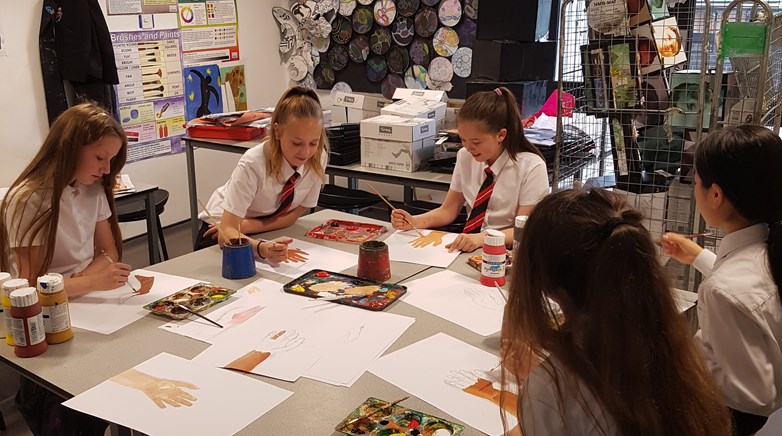 Arts and Minds competition