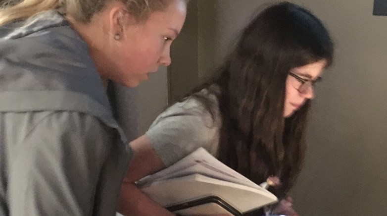 Two students visit WW1 battlefields in Belgium-5