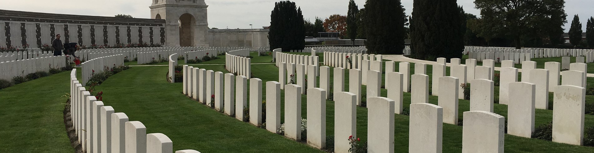 Two students visit WW1 battlefields in Belgium-33