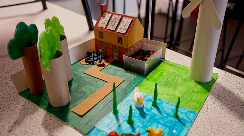 Eco-community
