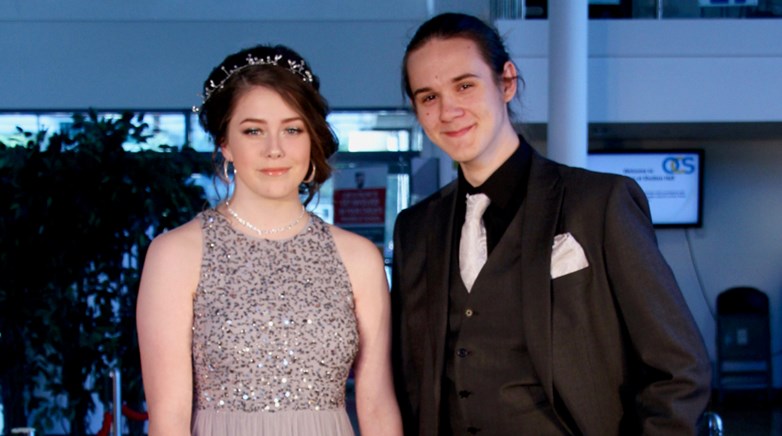 prom2018-3765