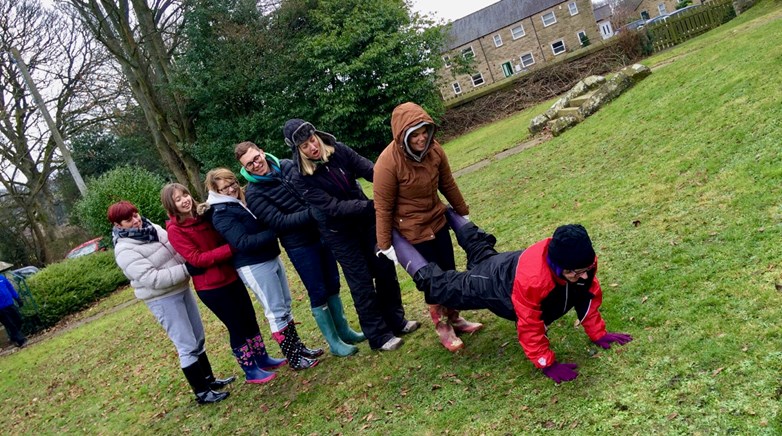 Primary trainees get their hands dirty... 