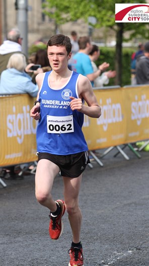 Dillon wins Sunderland 3k!